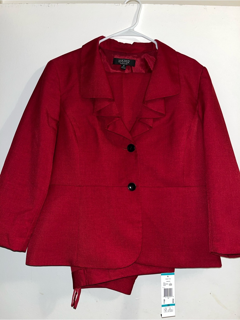Kasper Women's Red Ruffle-Collar 2-piece jacket and trousers